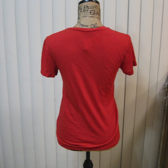 NWT Express red Believe In Love graphic t shirt top XS extra small - Picture 4 of 6